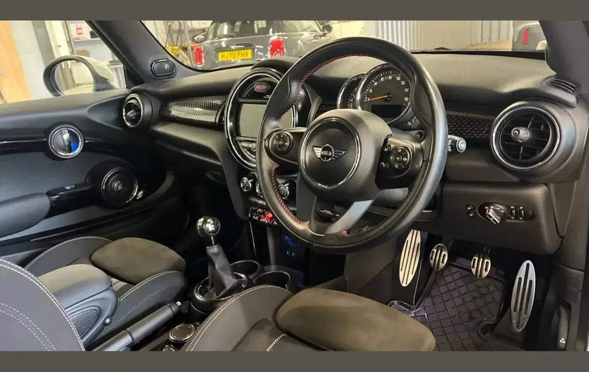 Used Mini Cooper S Hatch 192 HP (141 kW) 2018 Grey Hatchback