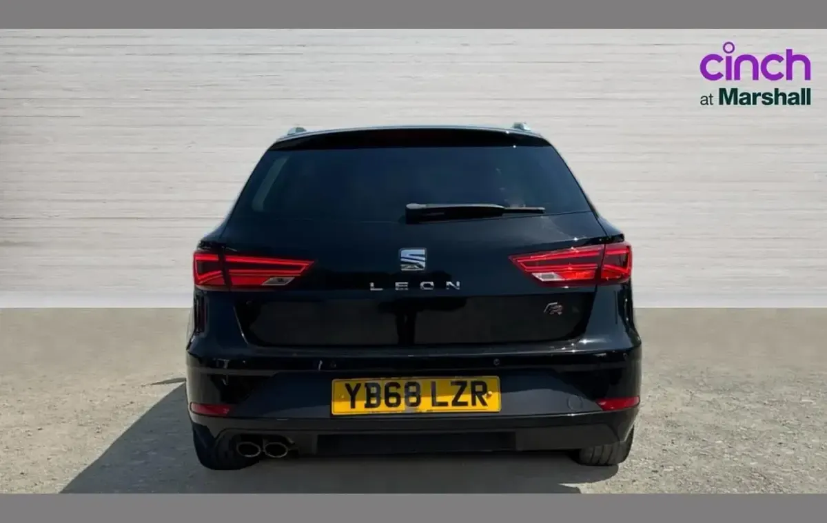 Used Seat Leon FR 128 HP (94 kW) 2018 Black Estate
