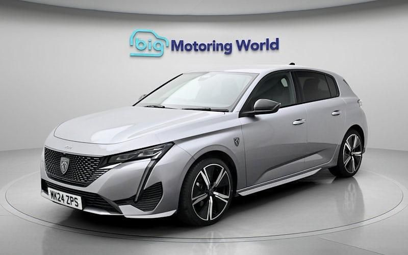 Second-hand Peugeot 308 GT 131 CP (96 kW) 2024 Gri Hatchback