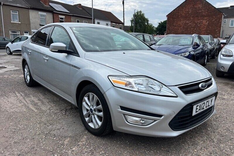 Silver Used 2012 Ford Mondeo Zetec Hatchback | £2,995 (Fair price) - Image 1/1