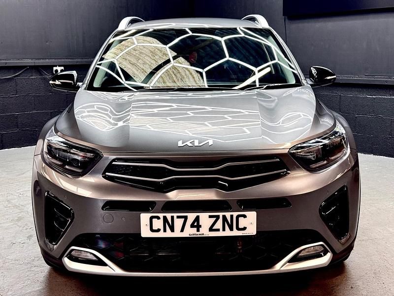 Used Kia Stonic GT-Line S 98 HP (72 kW) 2024 Grey SUV