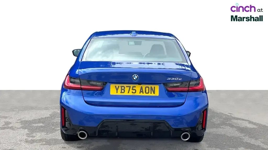 Used BMW 330e M Sport 292 HP (214 kW) 2025 Blue Sedan