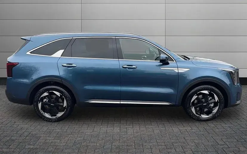 Used Kia Sorento 235 HP (172 kW) 2026 Mineral blue SUV