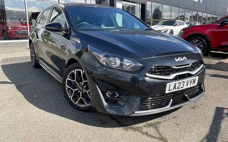 Used Kia Ceed GT-Line 160 HP (117 kW) 2023 Hatchback