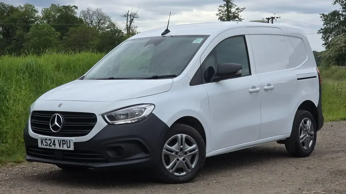 Used Mercedes Citan 110 Progressive 95 HP (69 kW) 2024 White
