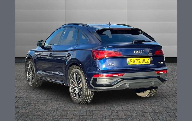 Used Audi Q5 Sportback Comfort 200 HP (147 kW) 2022 Blue SUV