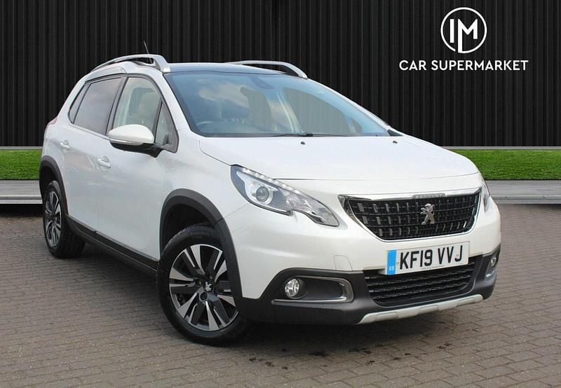 White Used 2019 Peugeot 2008 Allure Premium SUV | £6,285 (Super price) - Image 1/4