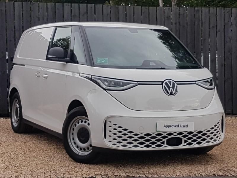 White Used 2024 VW ID. Buzz MPV | £30,895 - Image 1/4