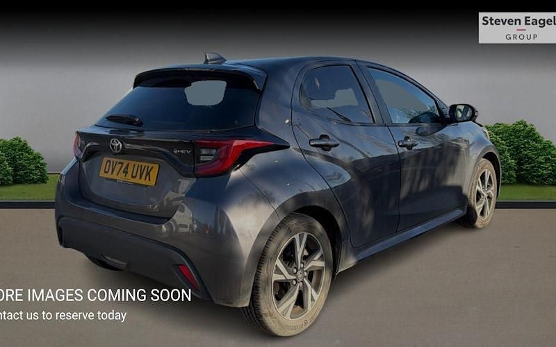 Used Toyota Yaris Hybrid Design 116 HP (85 kW) 2026 Hatchback