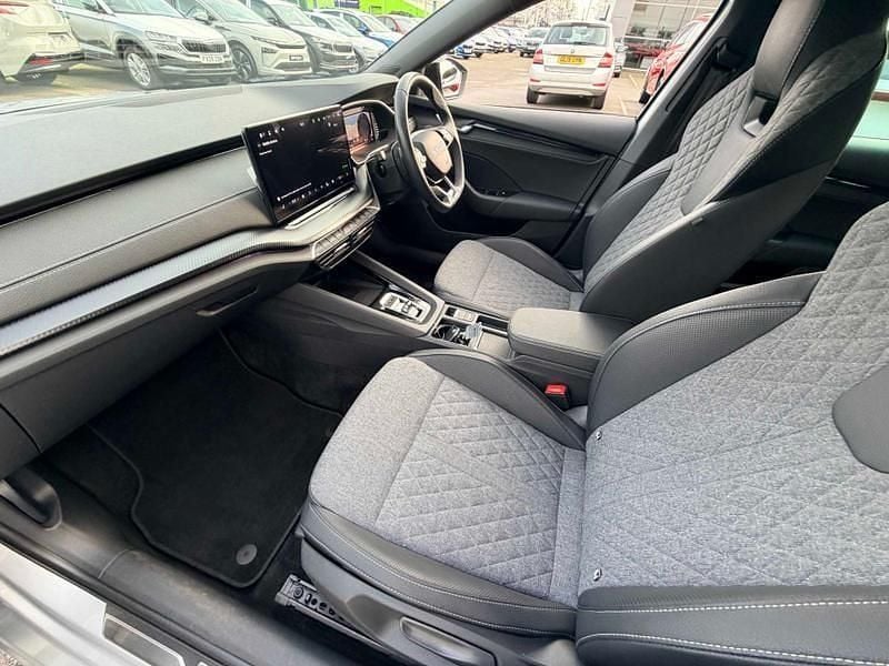 Used Skoda Octavia SportLine 110 HP (80 kW) 2025 Brilliant silver Estate