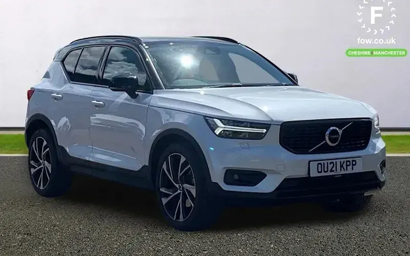 Used Volvo XC40 R-Design Pro 197 HP (144 kW) 2021 SUV