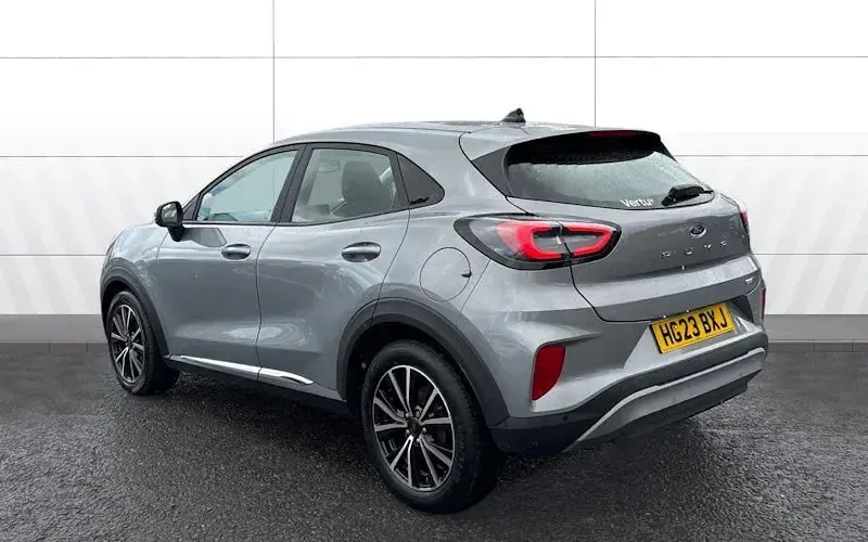 Usado Ford Puma Titanium 155 CV (114 kW) 2023 Plateado SUV