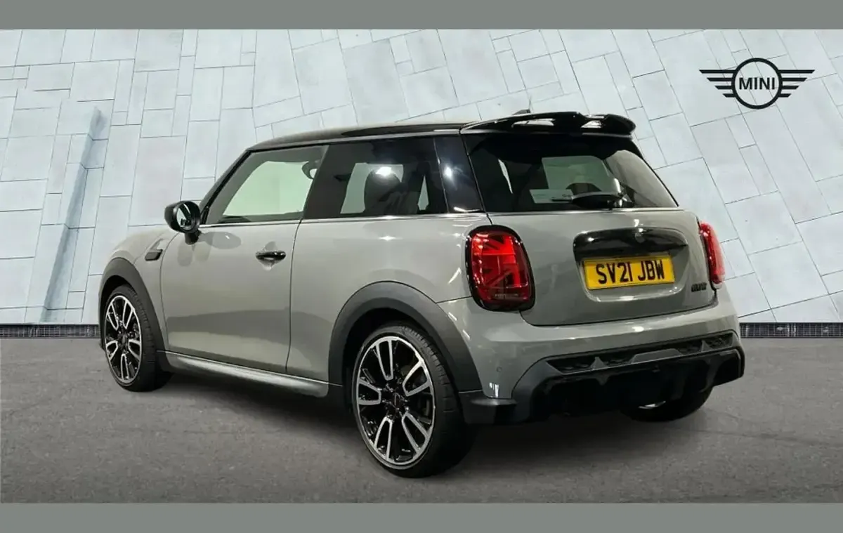 Used Mini Cooper Hatch 134 HP (98 kW) 2021 Grey Hatchback