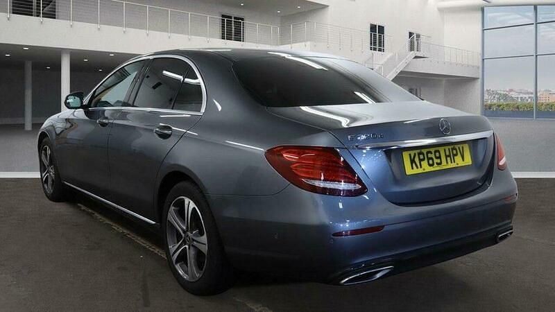 Used Mercedes E220 Premium 194 HP (142 kW) 2019 Grey Sedan