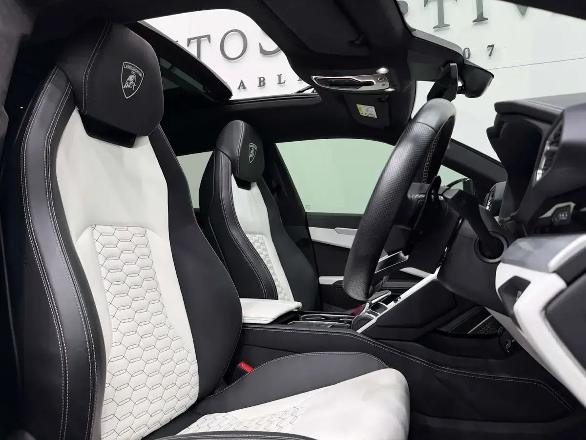 Used Lamborghini Urus 650 HP (478 kW) 2020 Black SUV