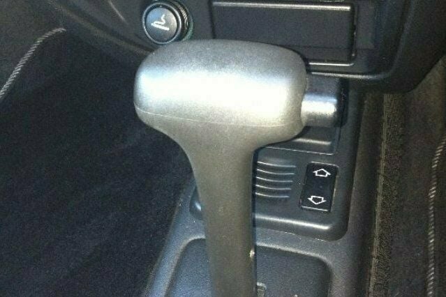 Begagnad Citroën Saxo 2001 Halvkombi