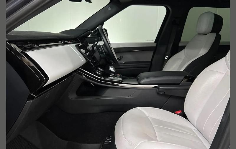 Used Land Rover Range Rover Sport SE Dynamic 296 HP (217 kW) 2023 Blue SUV