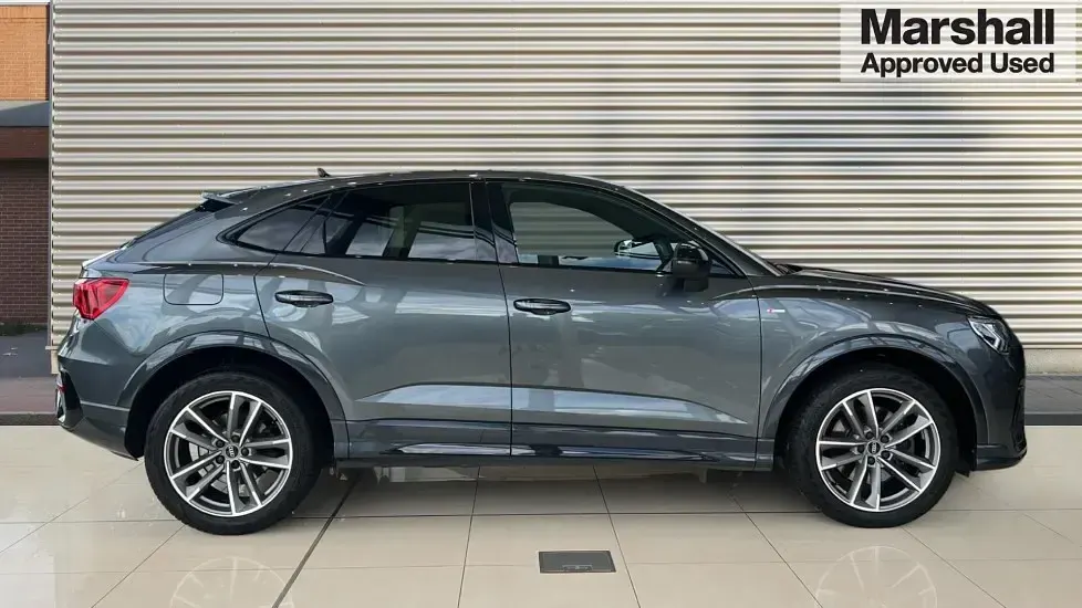 Used Audi Q3 Black Edition 200 HP (147 kW) 2023 Grey SUV