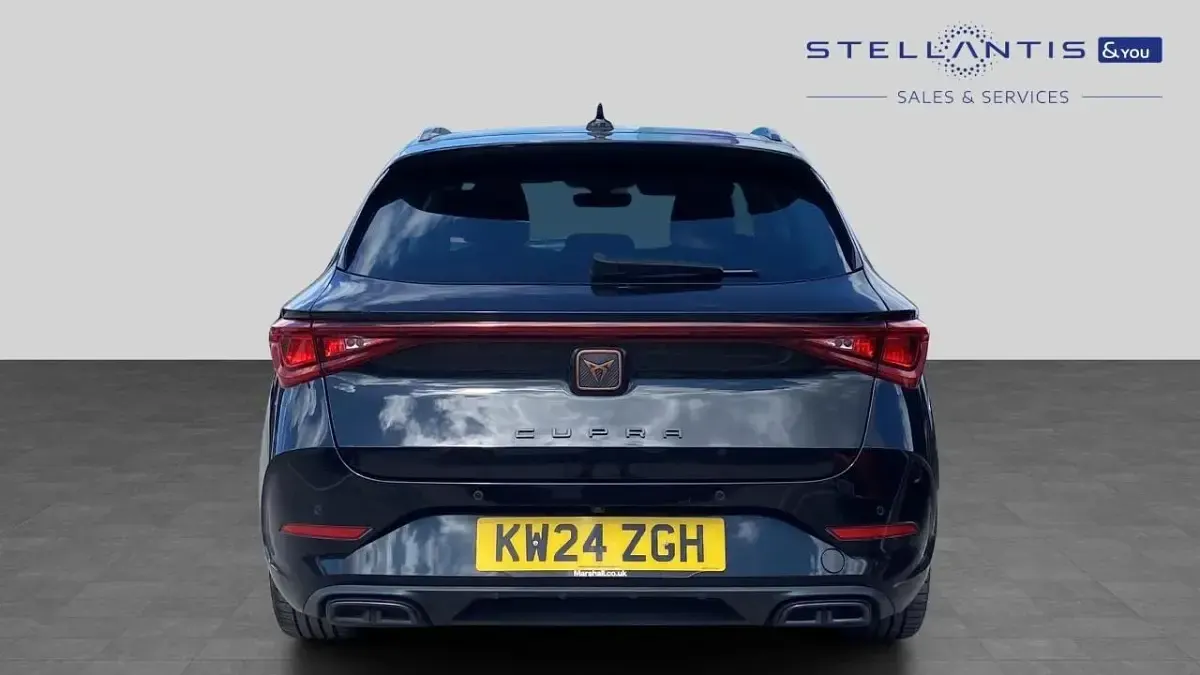 Used Cupra Leon 148 HP (108 kW) 2024 Black Estate