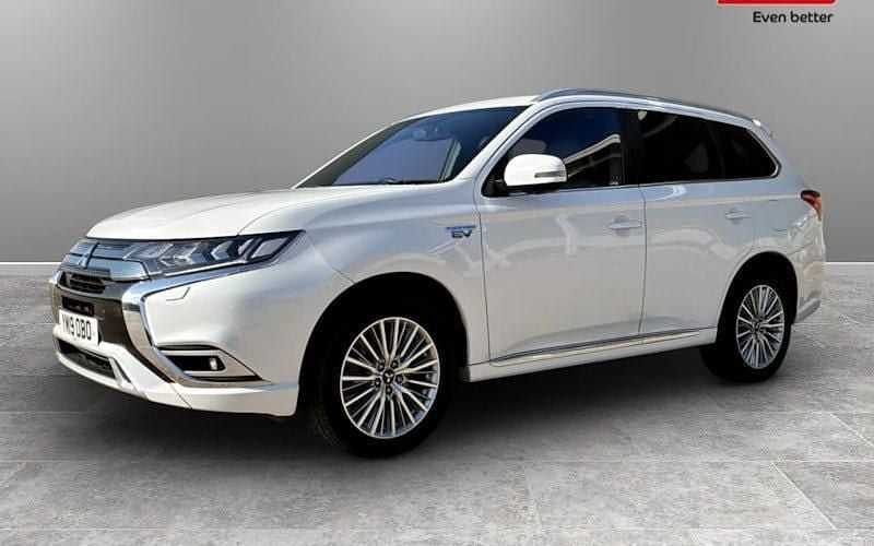 Used Mitsubishi Outlander P-HEV 177 HP (130 kW) 2018 Estate