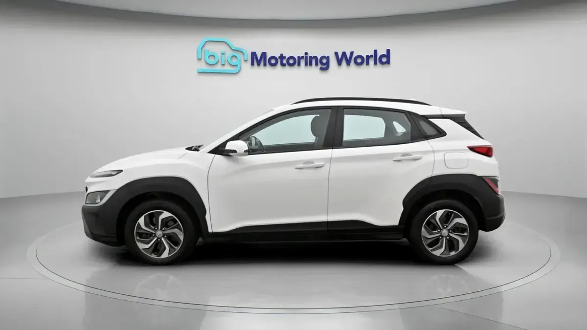 Used Hyundai Kona SE 141 HP (103 kW) 2022 White SUV