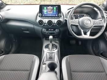 Used Nissan Juke N-Connecta 143 HP (105 kW) 2023 Red SUV