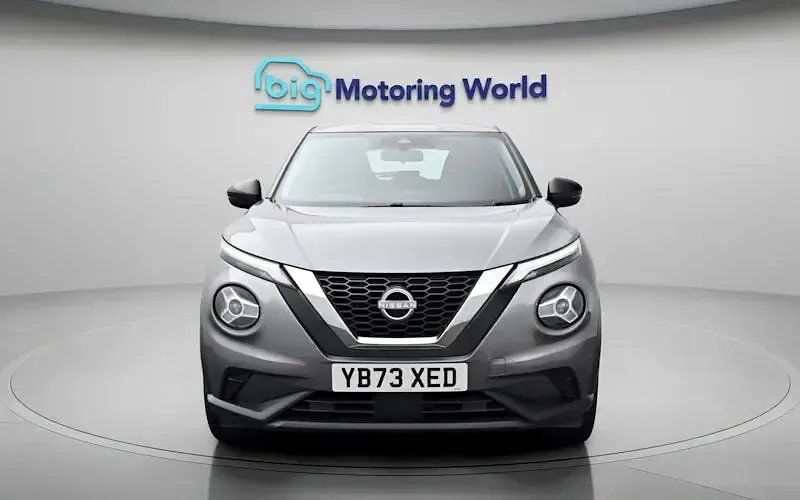 Used Nissan Juke Acenta 117 HP (86 kW) 2023 Grey SUV