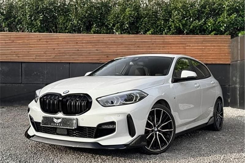 White Used 2020 BMW 118 M Sport Hatchback | £16,590 (Good price) - Image 1/4