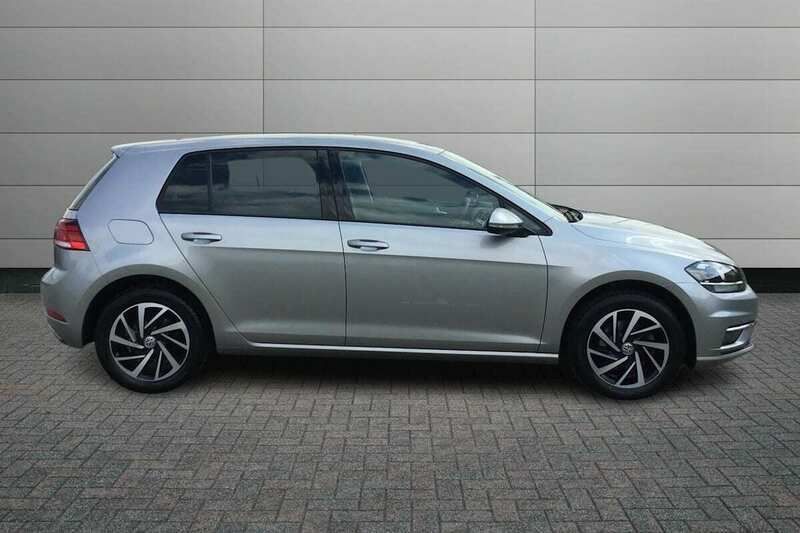 Used VW Golf VII Match 150 HP (110 kW) 2019 Silver Hatchback