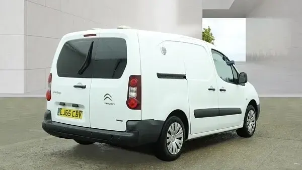Used Citroën Berlingo 2015 White MPV