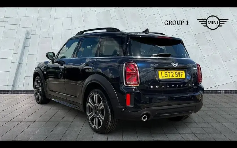 Used Mini Cooper Countryman Exclusive 134 HP (98 kW) 2022 Enigmatic black SUV