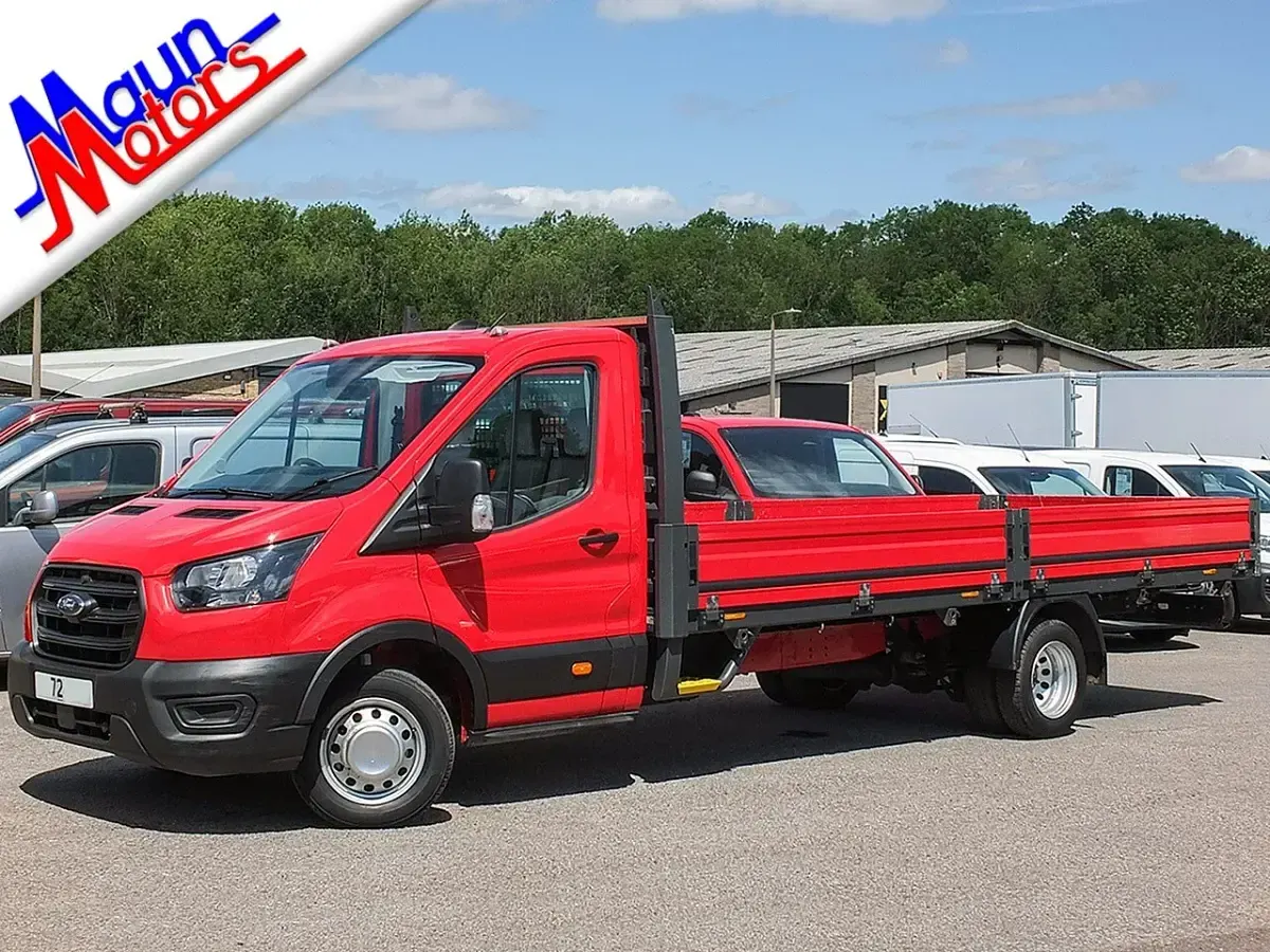 Used Ford Transit XL 130 HP (95 kW) 2022 Red
