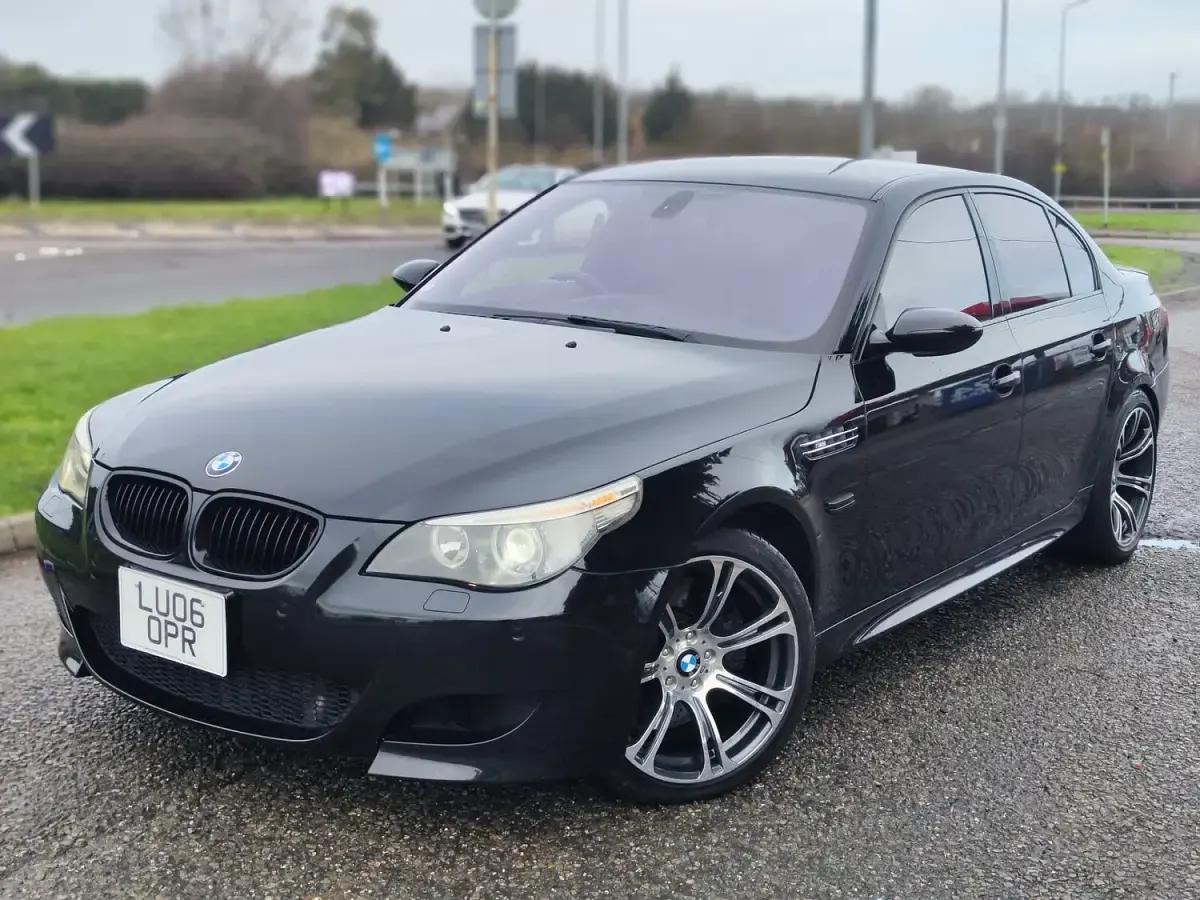 Used BMW M5 Comfort Edition 499 HP (367 kW) 2006 Black Sedan