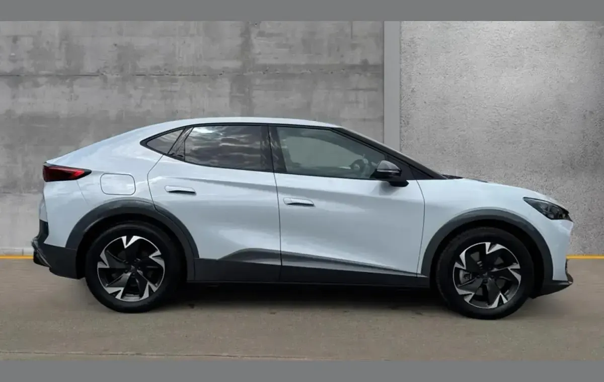 New Cupra Tavascan 210 kW (286 HP) 2025 White SUV