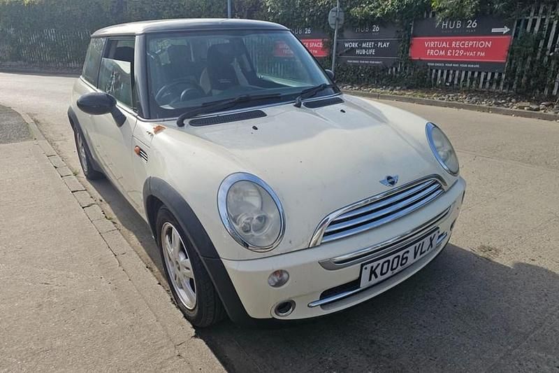 White Used 2006 Mini Cooper Hatch Hatchback | £690 - Image 1/1