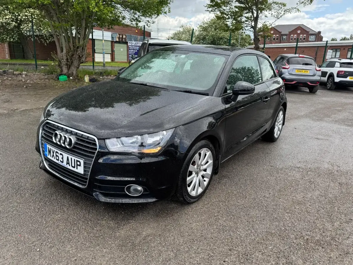 Used Audi A1 Sport 140 HP (102 kW) 2013 Black Hatchback