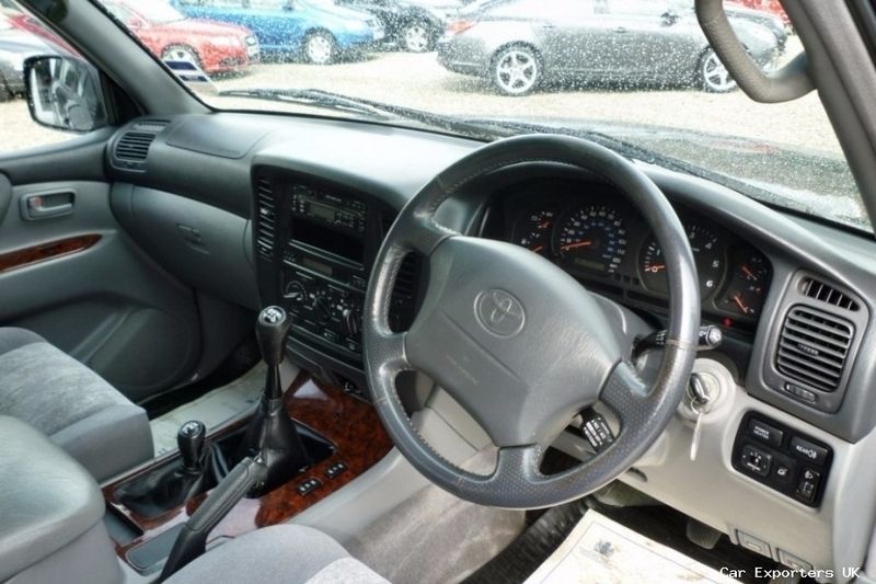 Used Toyota Land Cruiser 2000 SUV
