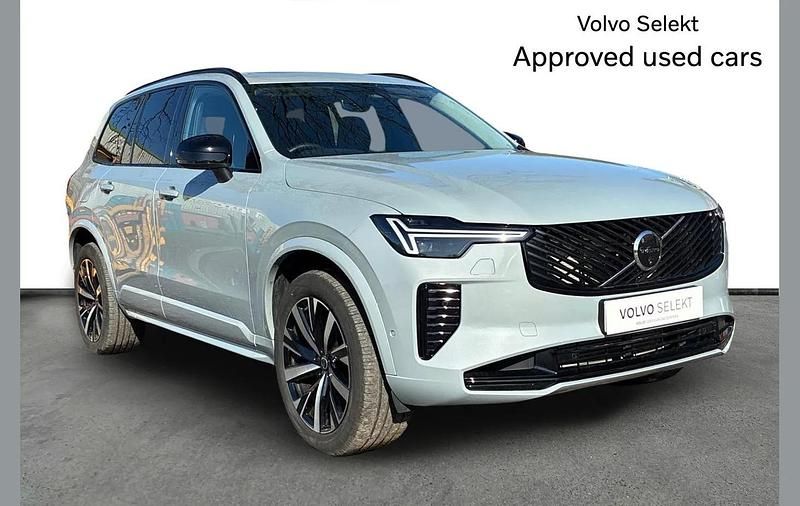 Used Volvo XC90 Plus 449 HP (330 kW) 2025 Grey SUV
