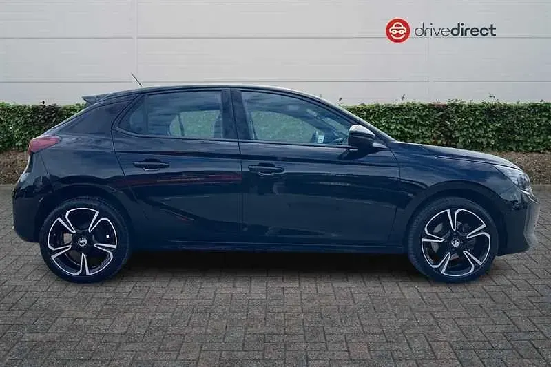 Second-hand Vauxhall Corsa S 100 CP (73 kW) 2023 Negru Hatchback