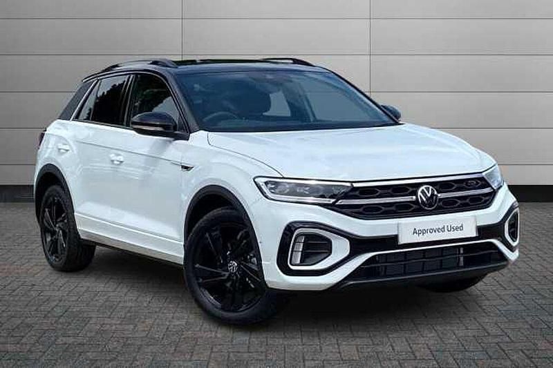 Used VW T-Roc Black Edition 150 HP (110 kW) 2025 Pure white with black roof SUV