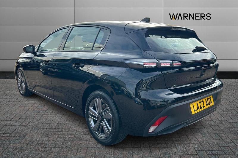 Used Peugeot 308 Active Premium 129 HP (94 kW) 2022 Black Hatchback