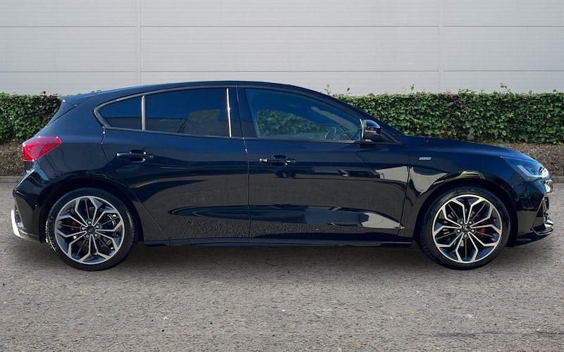 Used Ford Focus ST-Line X 155 HP (114 kW) 2024 Hatchback