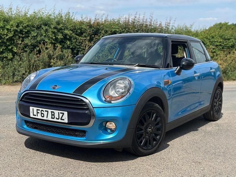 Blue Used 2017 Mini Cooper Hatch Hatchback | £8,995 (Fair price) - Image 1/4