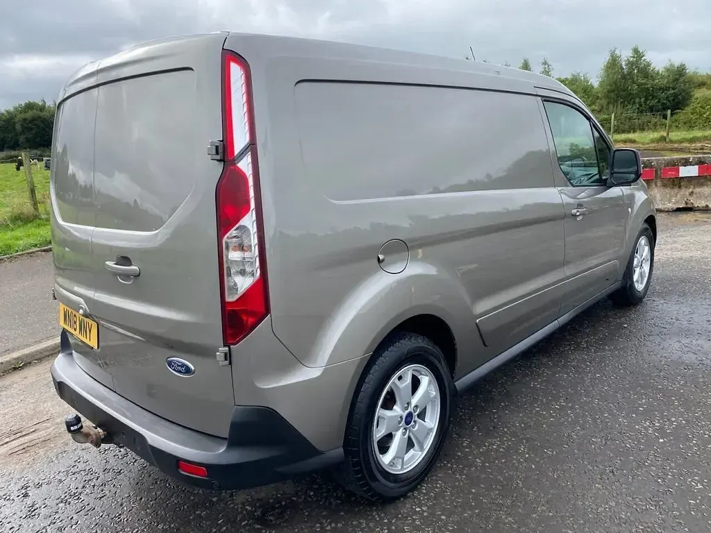 Used Ford Transit Limited 120 HP (88 kW) 2018 Silver Van