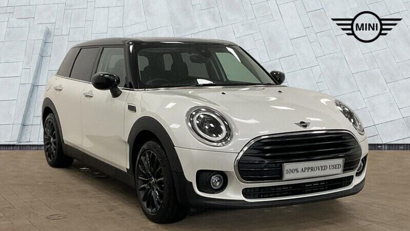 White Used 2023 Mini Cooper Clubman Classic Estate | £17,495 (Fair price) - Image 1/4