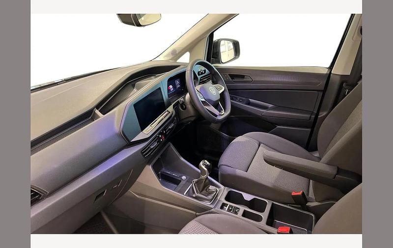 New VW Caddy 101 HP (74 kW) 2026 Blue MPV