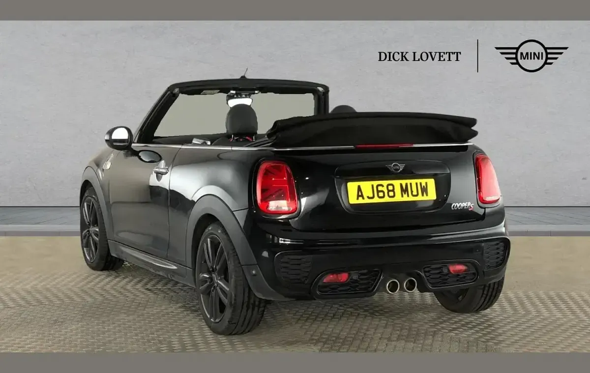 Used Mini Cooper S Cabriolet Sport 188 HP (138 kW) 2018 Black Cabriolet