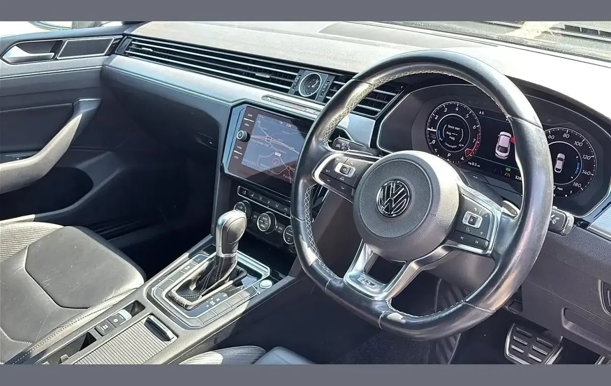 Used VW Arteon R-line 147 HP (108 kW) 2018 Grey Hatchback