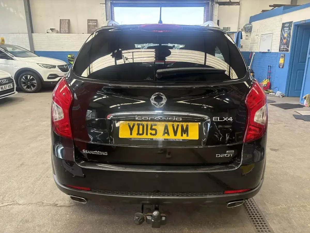 Used SsangYong Korando 147 HP (108 kW) 2015 Black SUV