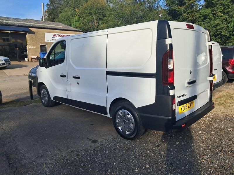 White Used 2019 Vauxhall Vivaro Van | £7,495 (Super price) - Image 1/4